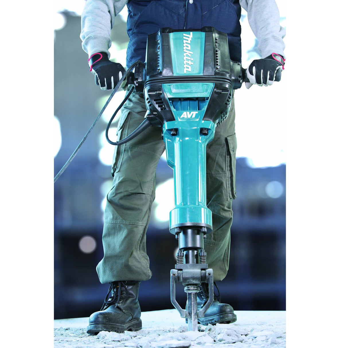 Makita HM1812 32Kg AVT Hex Shank Electric Breaker