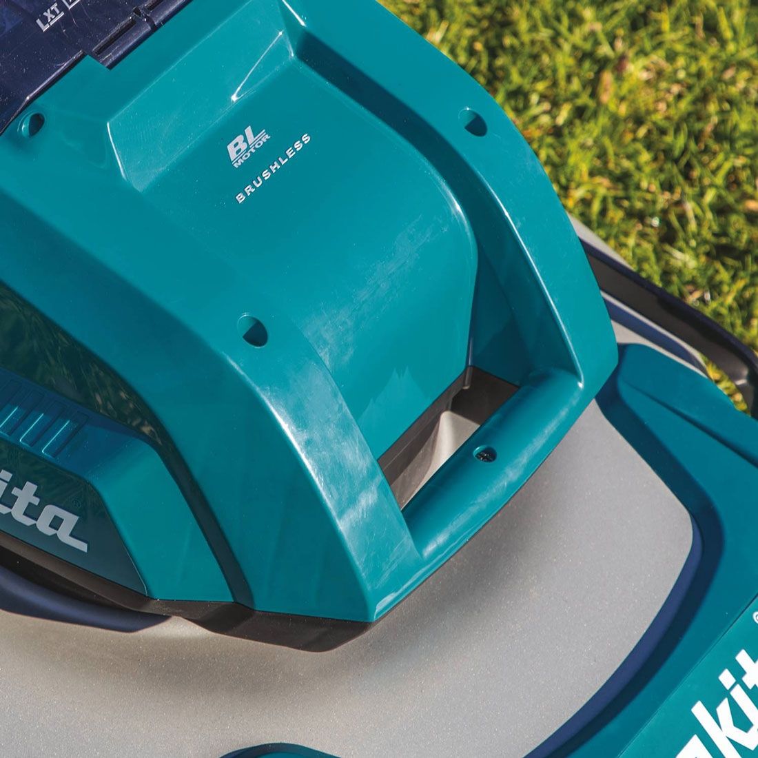 Makita DLM460Z Twin 18v LXT Brushless 36v Lawn Mower 460mm Body Only