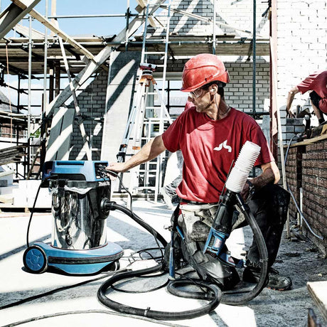 Makita VC3211MX1 Wet/Dry M-Class 32 Litre Dust Extractor